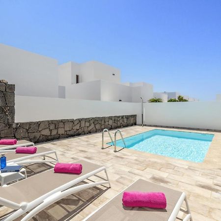 Villa Alicia By Villa Plus Playa Blanca  Extérieur photo