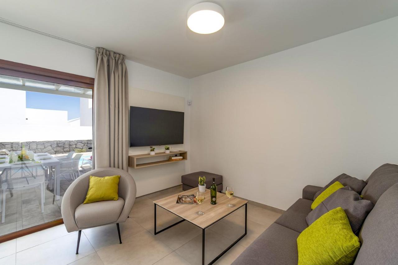 Villa Alicia By Villa Plus Playa Blanca  Extérieur photo