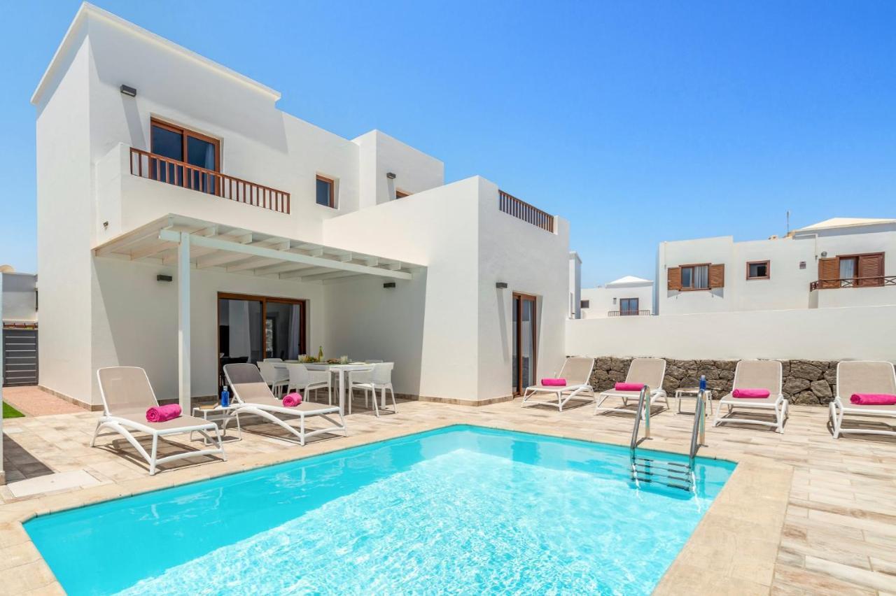 Villa Alicia By Villa Plus Playa Blanca  Extérieur photo