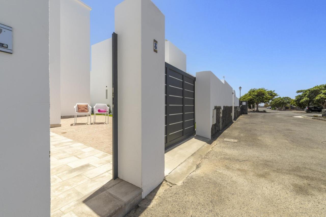 Villa Alicia By Villa Plus Playa Blanca  Extérieur photo